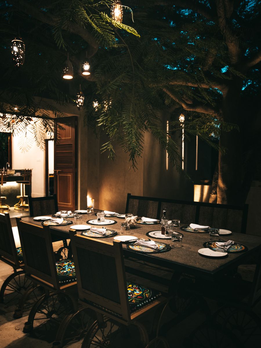 The long table